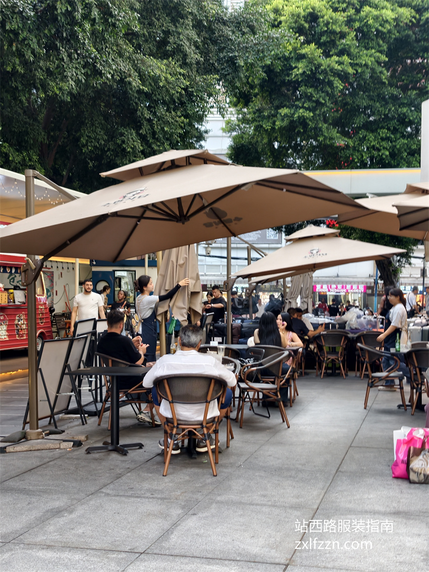 【站西商圈露天餐饮区实拍】 广州站西批发市场露天餐区实拍,外地拿货客商休整地点